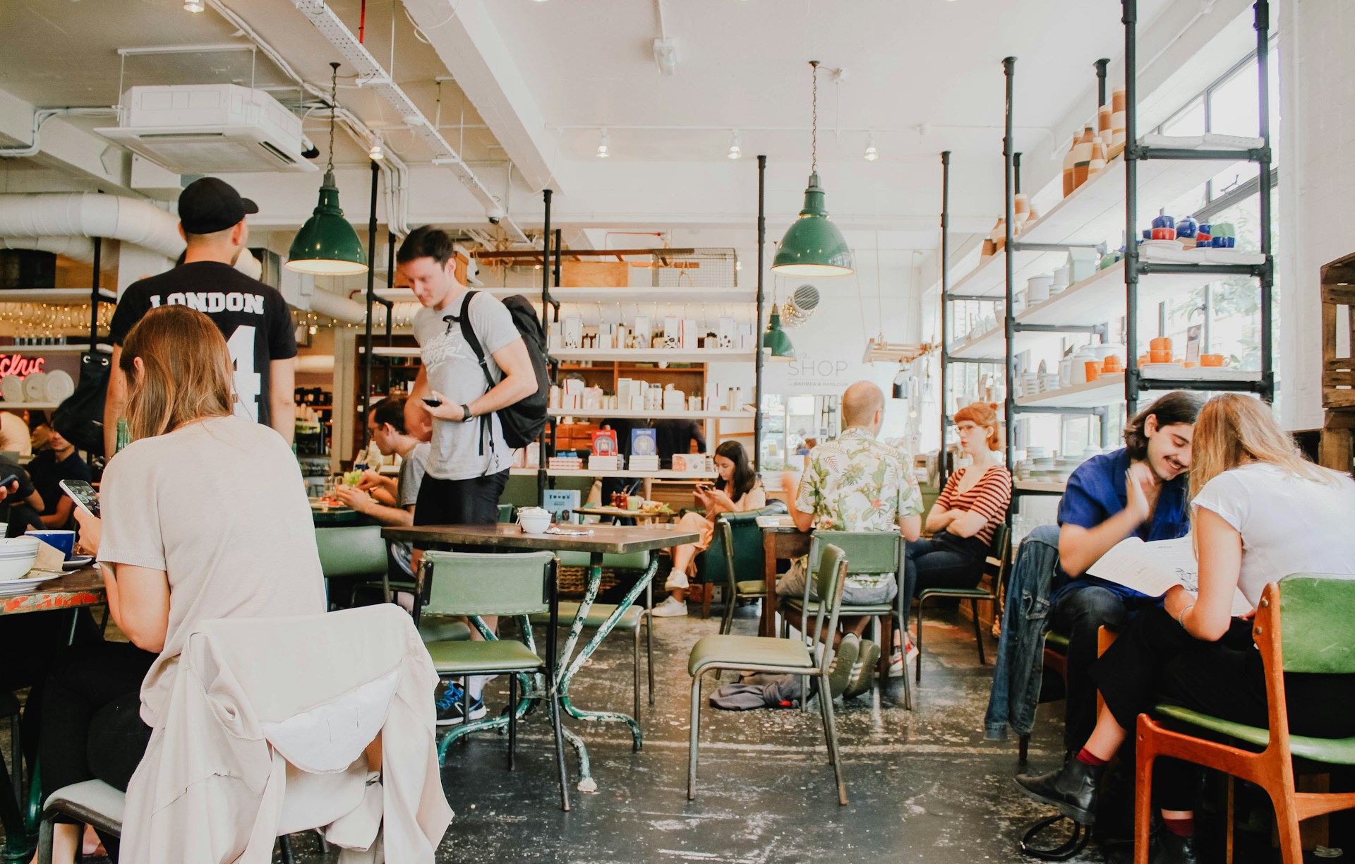 Enter digital signage – a powerful tool that's revolutionizing the way restaurants communicate with their patrons and manage their operations.